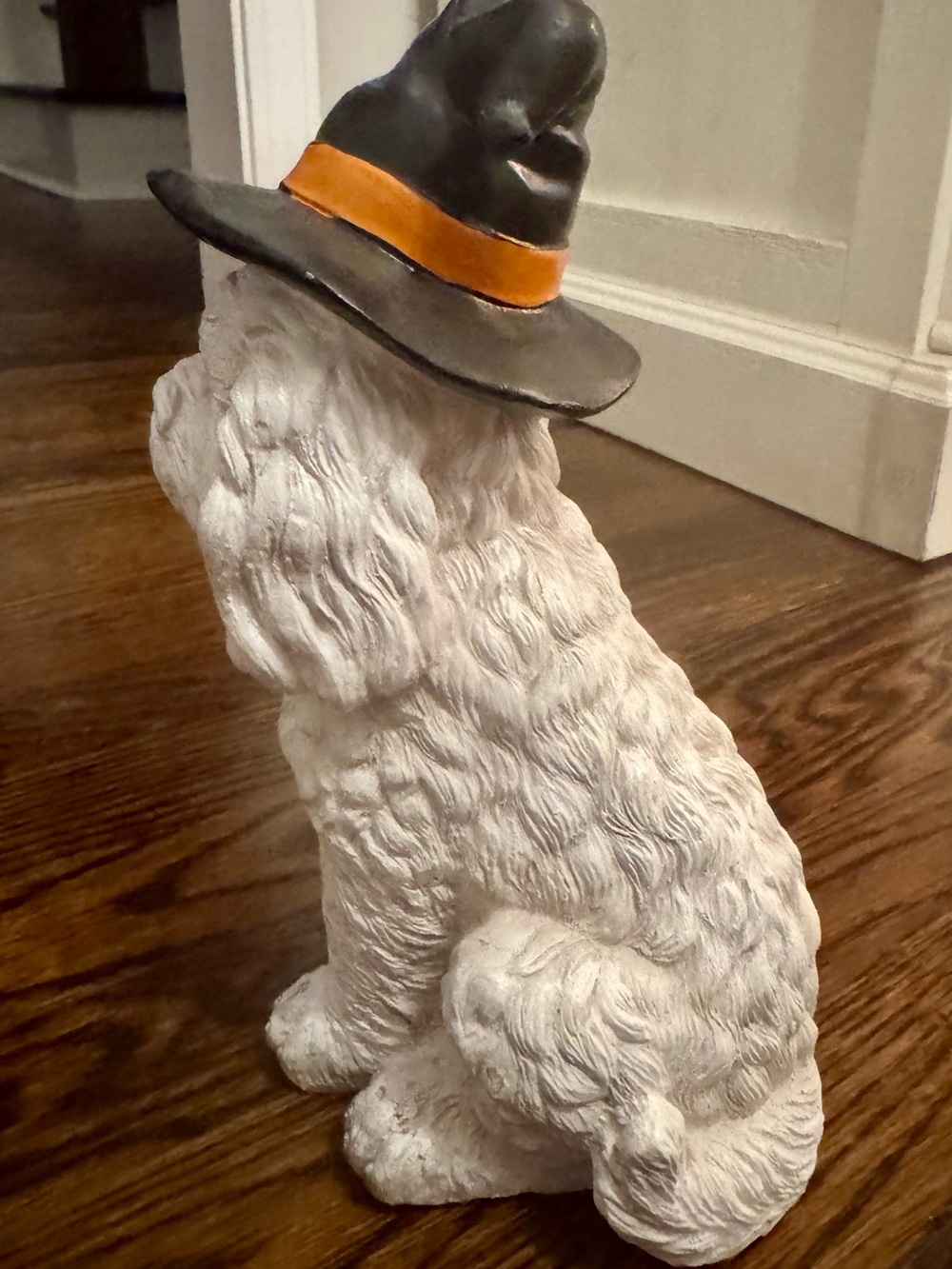 White Maltese Halloween Dog Statue with Black Witch Hat - Picture 8 of 12